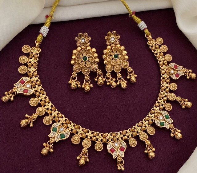 Antique Gold Coin Temple Necklace Set